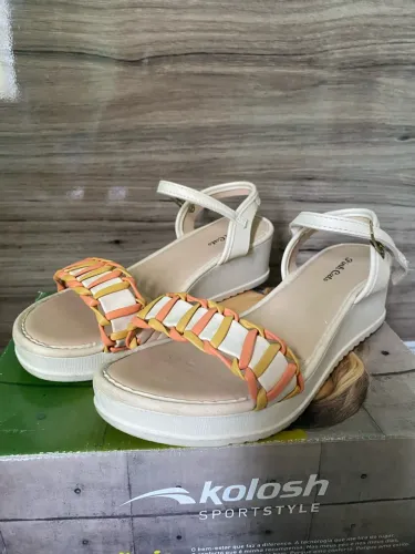 Sandália Pink Cats Flatform Trançada Colorida - Tam. 36