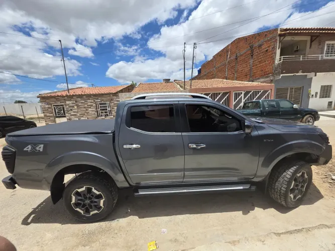 Nissan Frontier Plati. CD 2.3 Bi-TB Dies.aut. 2024