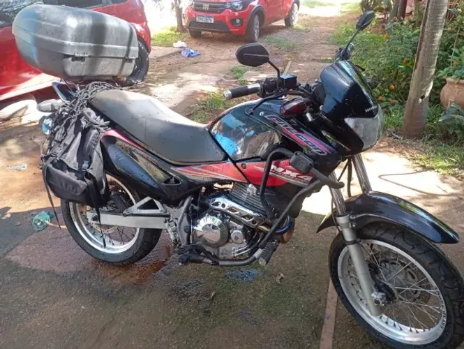 Honda Falcon 2008 nx400 com acessórios