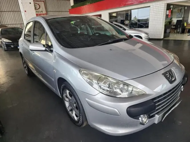 Peugeot 307 Feline/griff/premi. 2.0 Flex 5P Aut. 2011