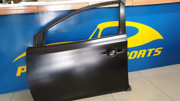 Porta Sentra 2014 2015 2016 ( Nova )