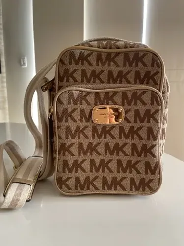 PROMOÇÃO Bolsa Michael Kors Usada