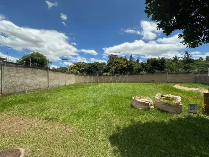 Venda de Terreno / Condomínio na cidade de Araraquara
