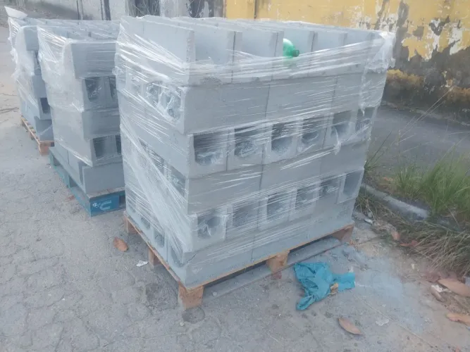 Blocos de Concreto Novos - Prontos para sua Obra