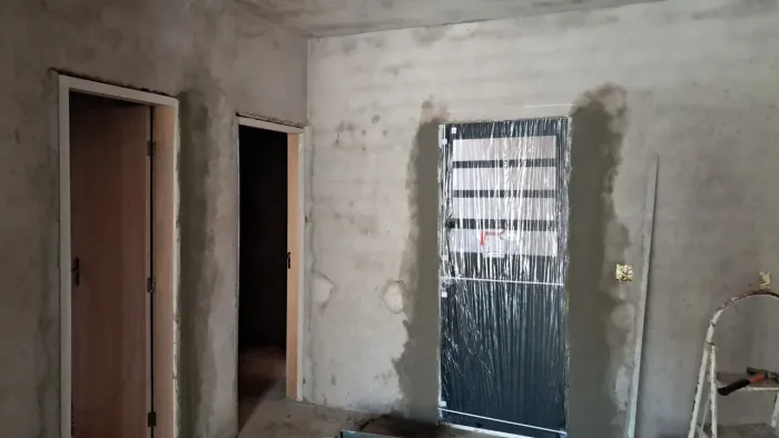 Faço serviços de pedreiro e pintura na região de Indaiatuba