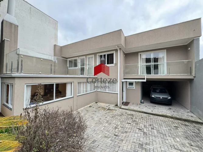 Sobrado com 350m² 4 quartos, à venda, no bairro Aristocrata em São José dos Pinhais