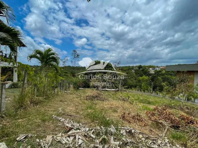Terreno em Condominio Cód: 302