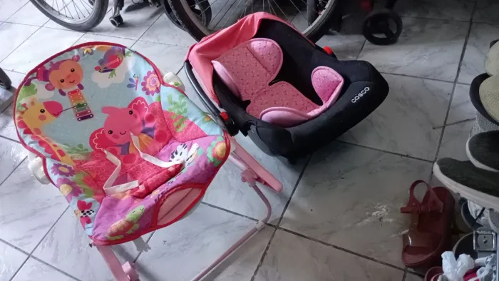 Cadeira de descanso pra menina e bb conforto* sem cinto 