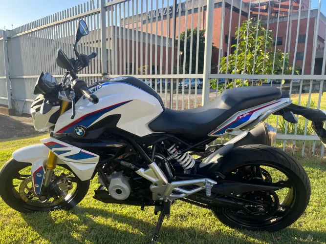 Vendo BMW G310 R 2020 - Único Dono