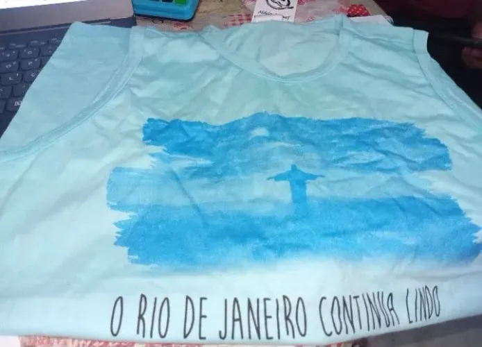 Camiseta azul P Aldeia do Surf - Unidade