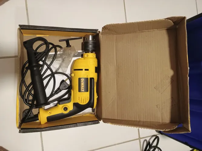Furadeira e Parafusadeira Dewalt