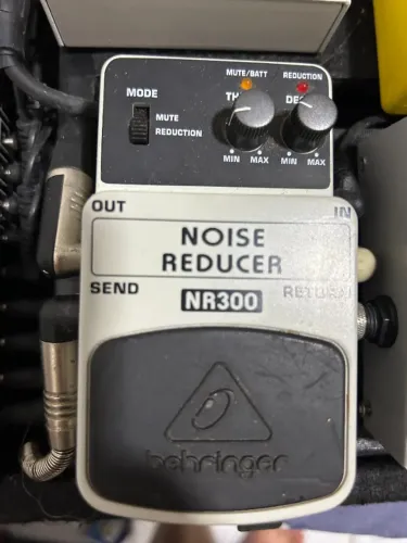Pedal Para Guitarra Behringer Noise Reducer Nr300
