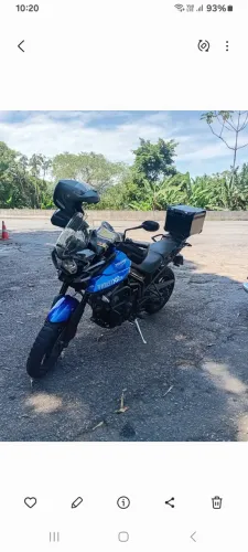Vendo moto tiger ótimo estado