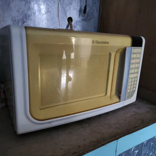 Microondas Electrolux 31litros (ler descrição)