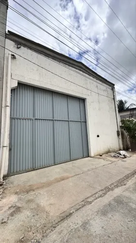 Alugo galpão 10x30 4 mil