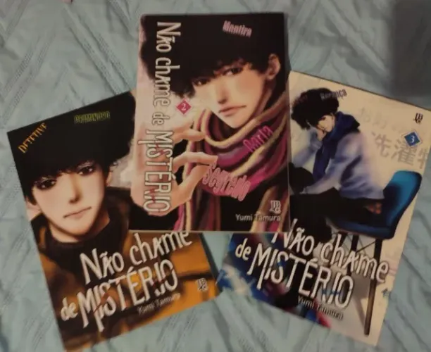 Mangá Não Chame de Mistério (Mystery to Iunakare), de Yumi Tamura, volumes 1, 2 e 3
