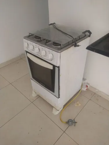 Vendo fogão