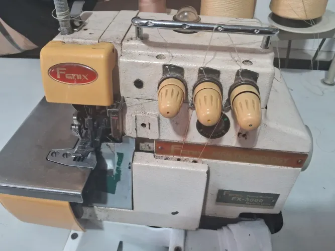 Máquina Overlock Fenix ALTA PRODUÇÃO FX-3000