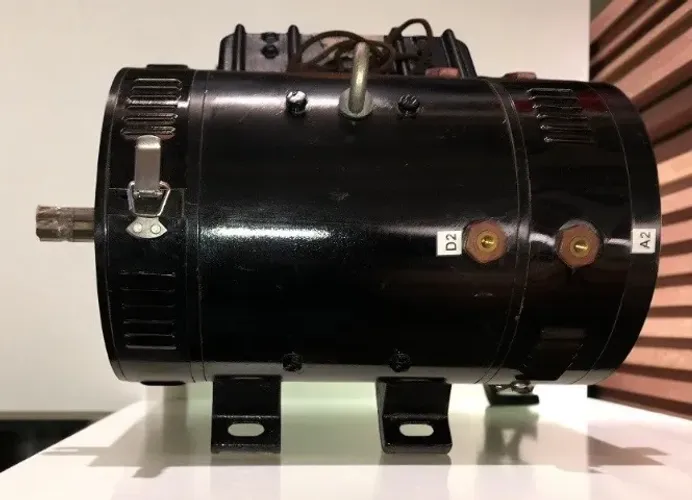 MOTOR DE TORQUE P/ VEÍCULOS ELÉTRICOS ZIBO (zc11b-144c) = 15cv