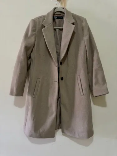 Casaco feminino Zara tamanho G