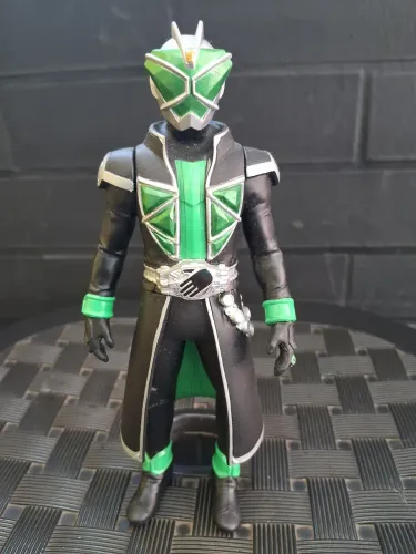 Kamen Rider Wizard Verde 17cm Bandai