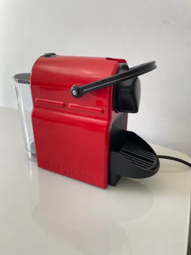 Cafeteria nespresso vermelha 220w