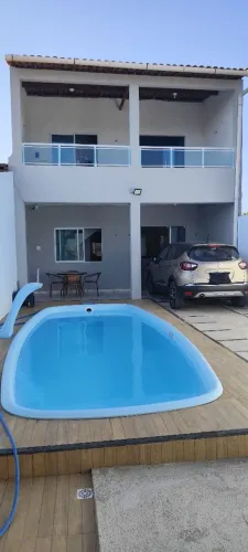 Aluga-se a casa com piscina/ finais de semana