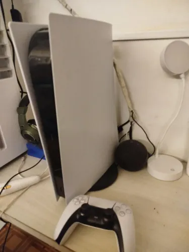 Ps5 Midea digital 1 T semi novo - poucas vezes usado