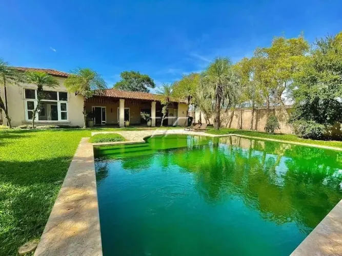 Casa à venda com 04 suítes no Jardim Flamboyant - Cordeirópolis/SP.