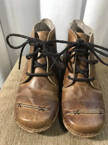 Botas de Couro Marrom - Estilo Vintage