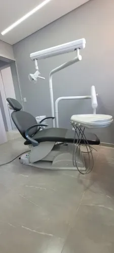 Cadeira odontológico- Cadeira Dentista - Reformada - LEIA A DESCRIÇÃO