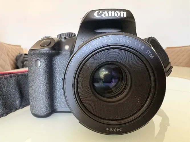 Canon t4i + lente 50mm 1.8 STM