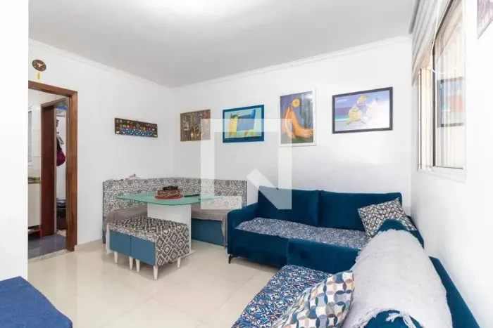 Casa à Venda - Vila Carmosina, 2 Quartos, 65 m2