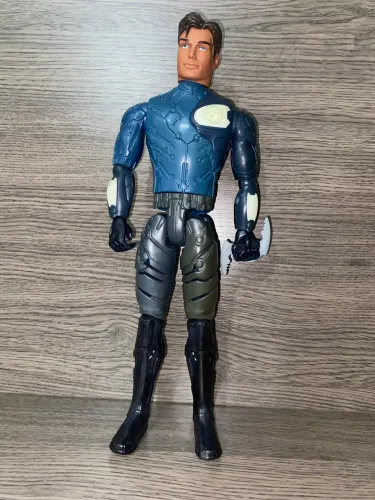 Boneco Max Steel Agente Especial