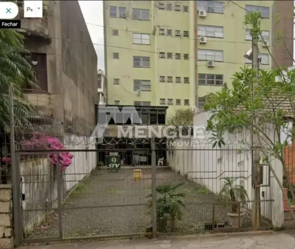 Terreno a venda no bairro Floresta medindo 184,80m por R$ 450.000,00 em Porto Alegre
