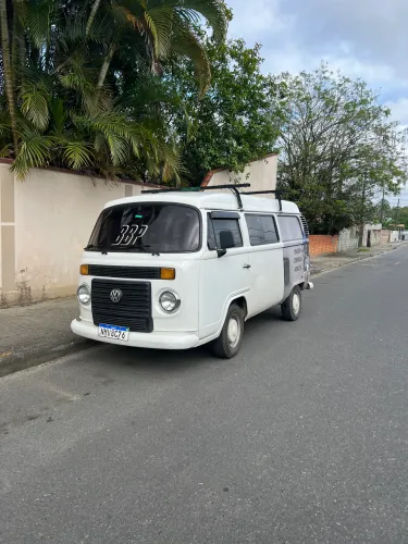 Volkswagen Kombi Standard 1.4 MI Total Flex 8V 2010