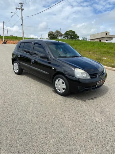 Renault Clio Hi-flex 1.0 16V 5P 2011