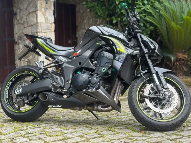 Vendo moto Z1000 R Edition novíssima 