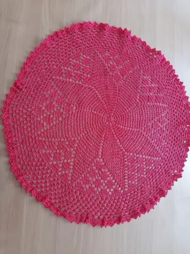  Toalha de mesa em crochê