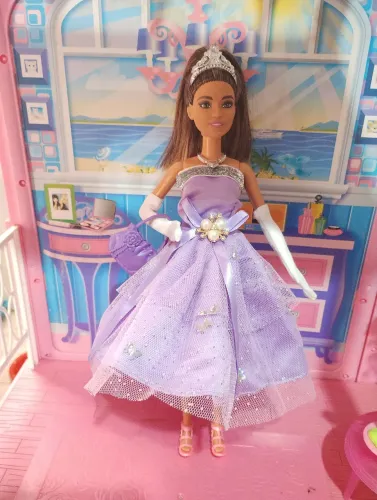 Boneca Barbie Princesa - Vestido Lilás
