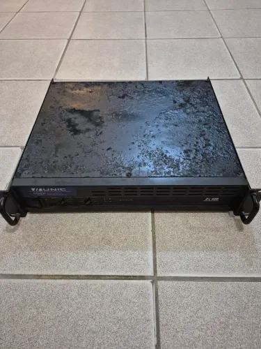 Amplificador unic rx600