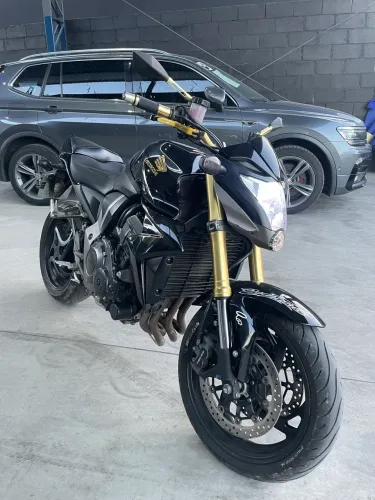 Cb 1000r