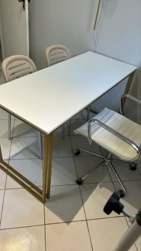 Mesa para escritório, consultório, quarto, escrivaninha,