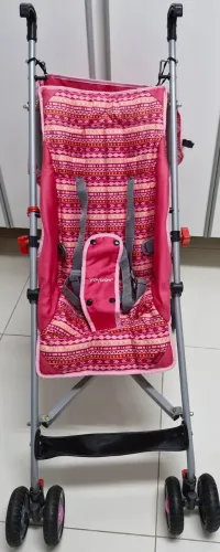 Carrinho de Bebê Guarda Chuva Voyage