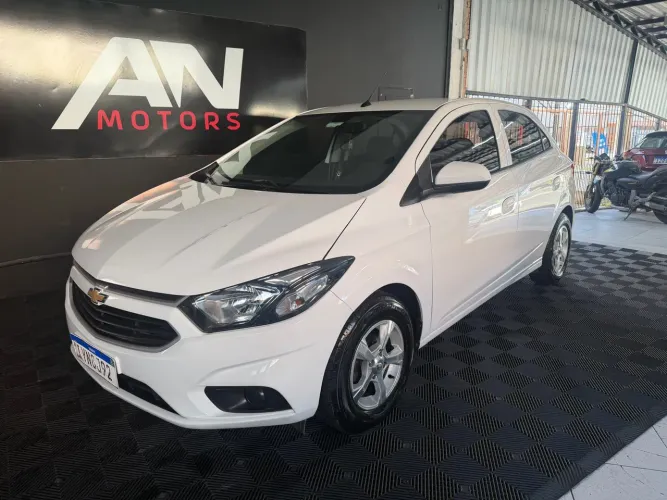 Chevrolet Onix Hatch LT 1.0 8V Flex Mec. 4P 2018