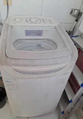 MÁQUINA DE LAVAR ELECTROLUX 8 KG