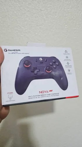 Controle Gamesir Nova Lite