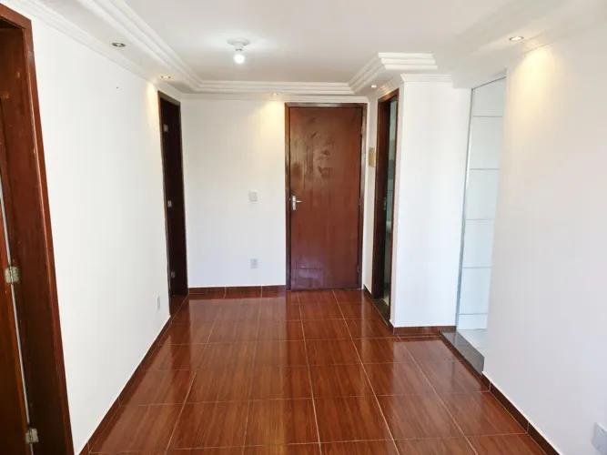 Apartamento 2 Quartos p/ Alugar em Vila Zulmira c/ Vaga e Piscina - R$1.615