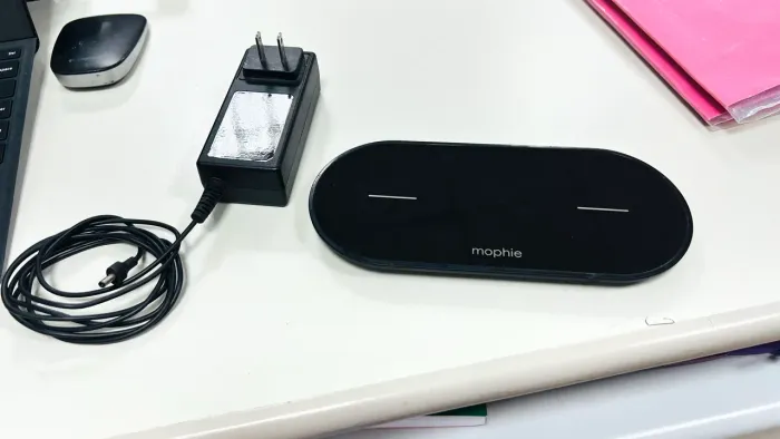 Carregador QI Mophie wireless como novo!