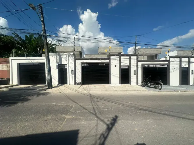 Parque Dez com 2 Quartos em Via Pública | Entrega Imediata | Só 380 Mil a Vista